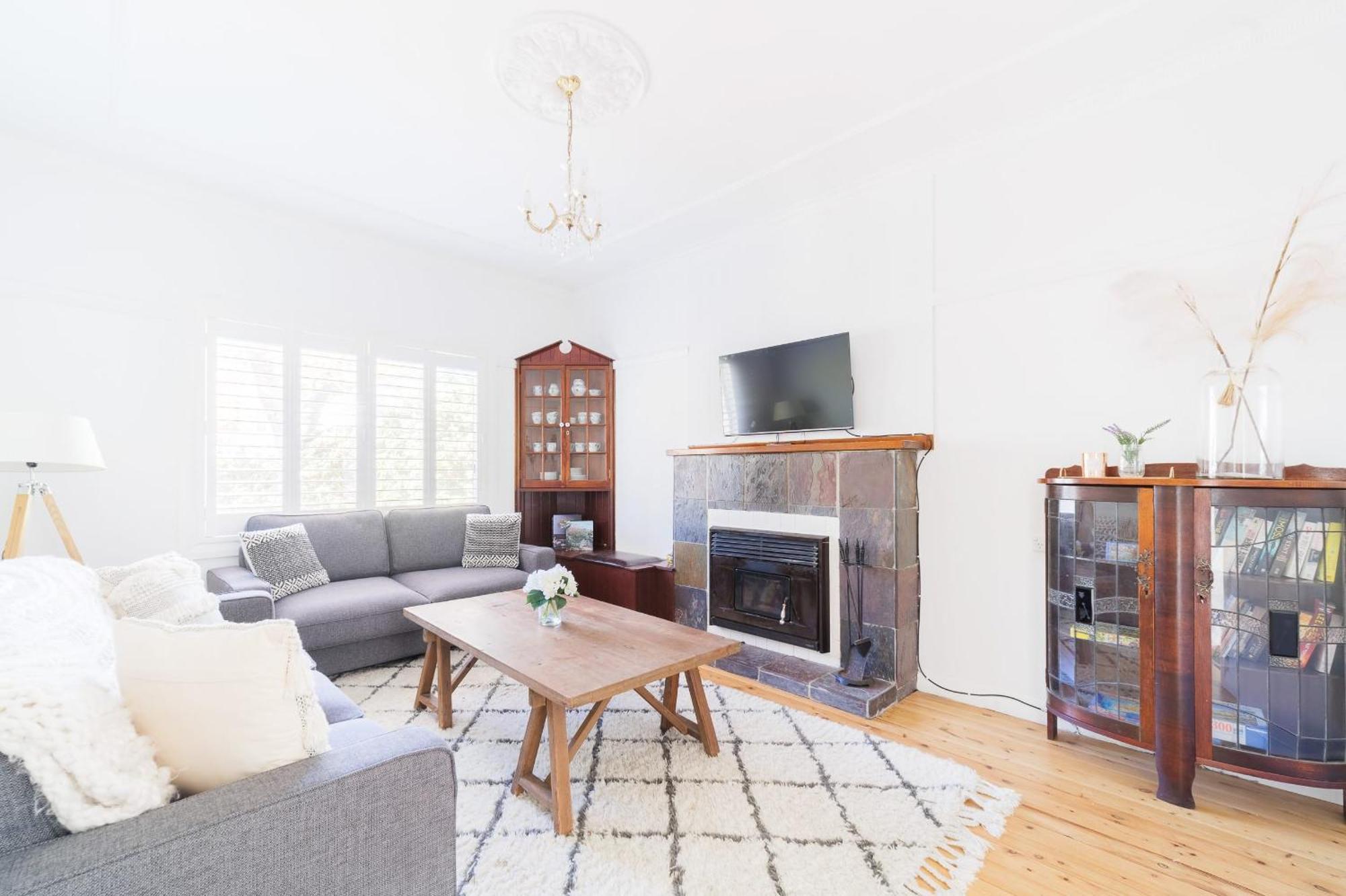 La Villette Sleeps 9 Fireplace Bbq Pet Friendly Katoomba Εξωτερικό φωτογραφία